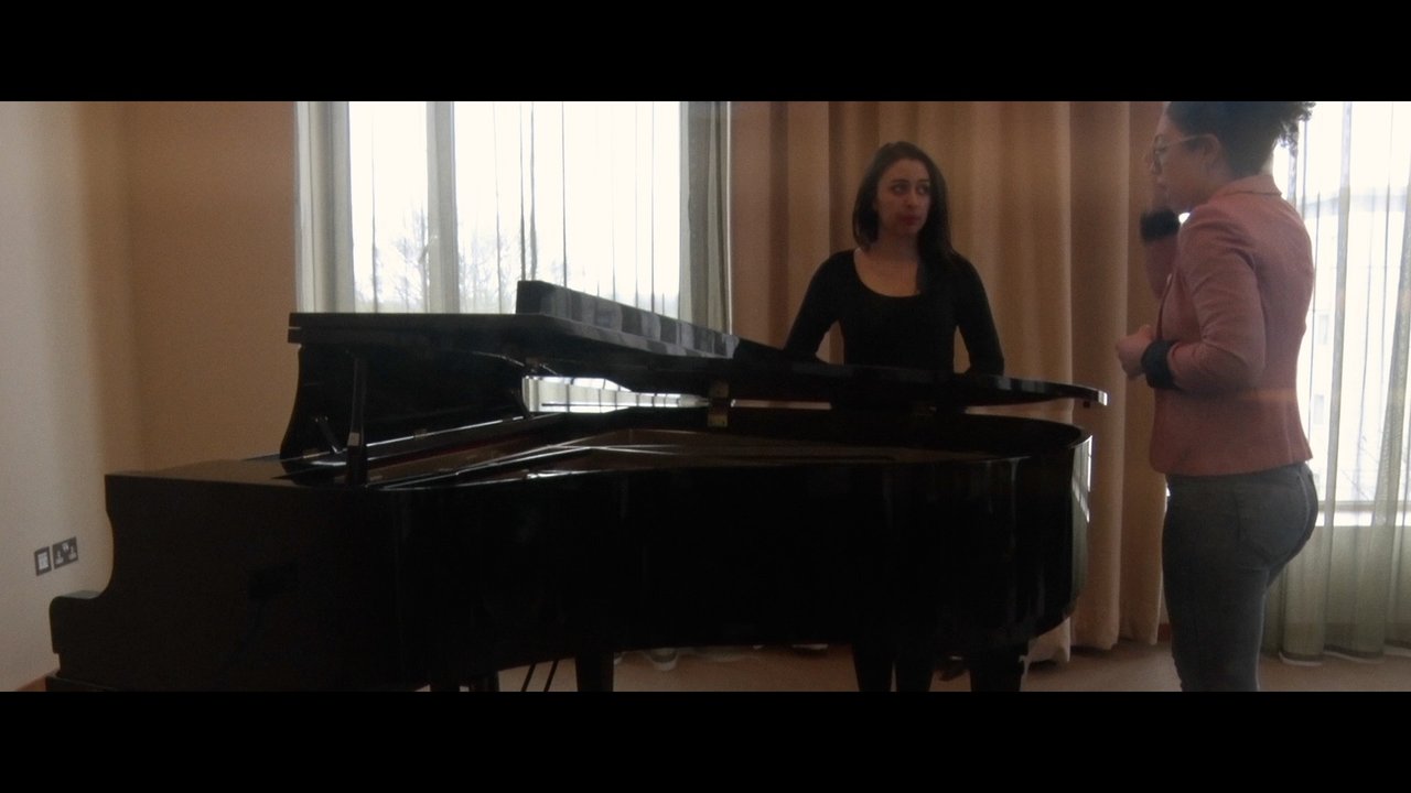 Fotogramma dal cortometraggio The Voice Within My Silence